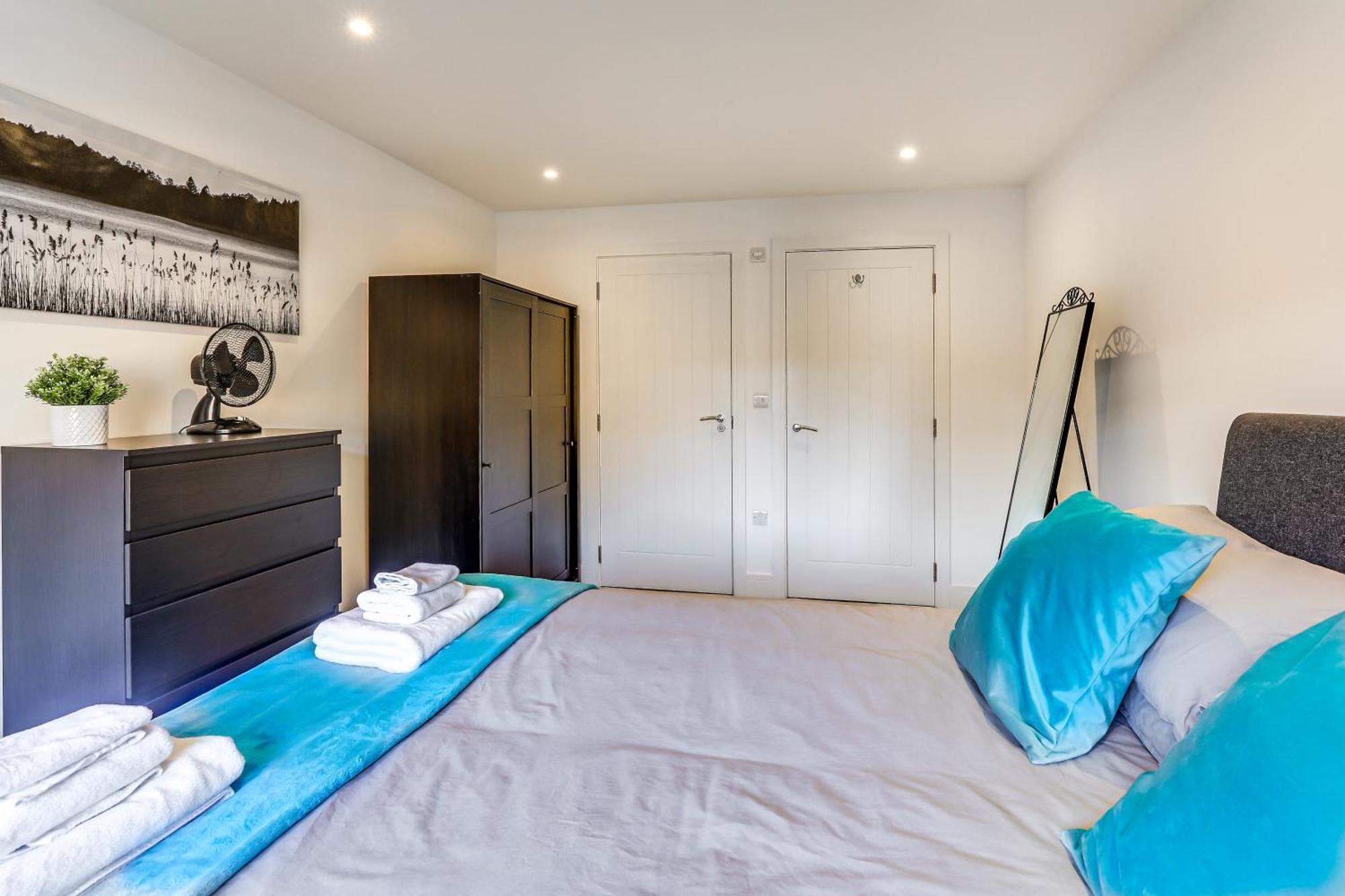 Exceptionally Spacious Central Canterbury Home Bagian luar foto