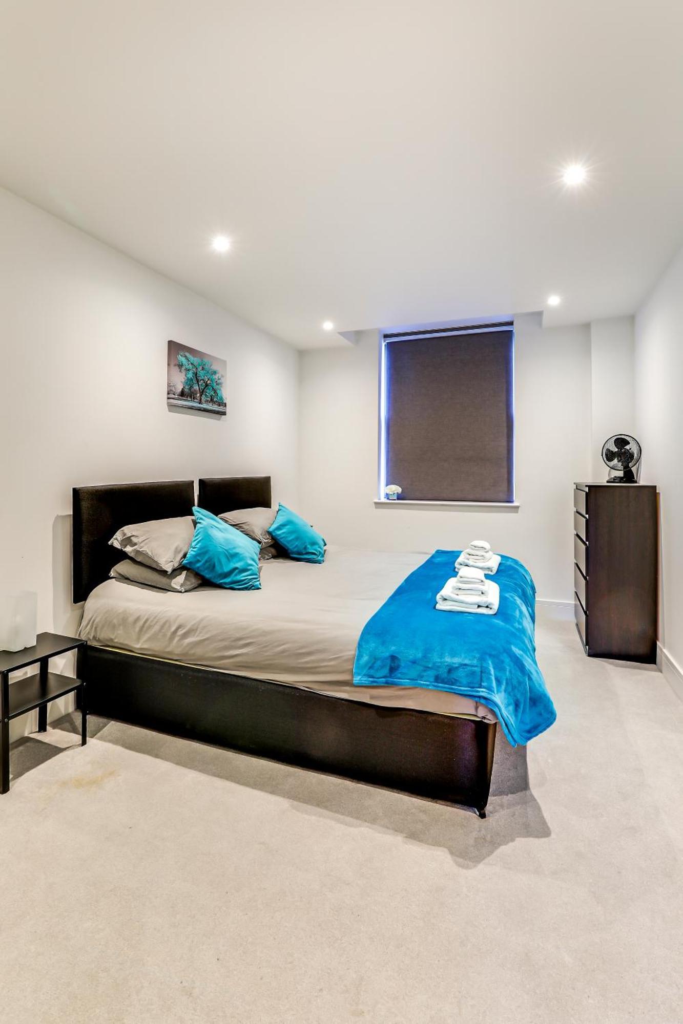 Exceptionally Spacious Central Canterbury Home Bagian luar foto