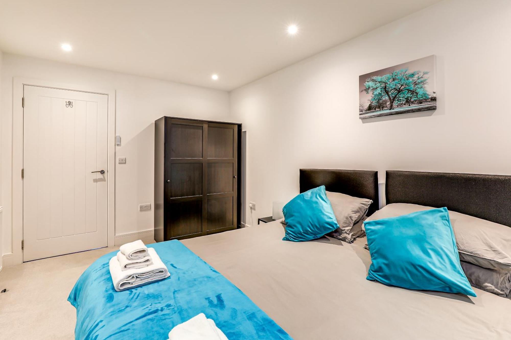Exceptionally Spacious Central Canterbury Home Bagian luar foto