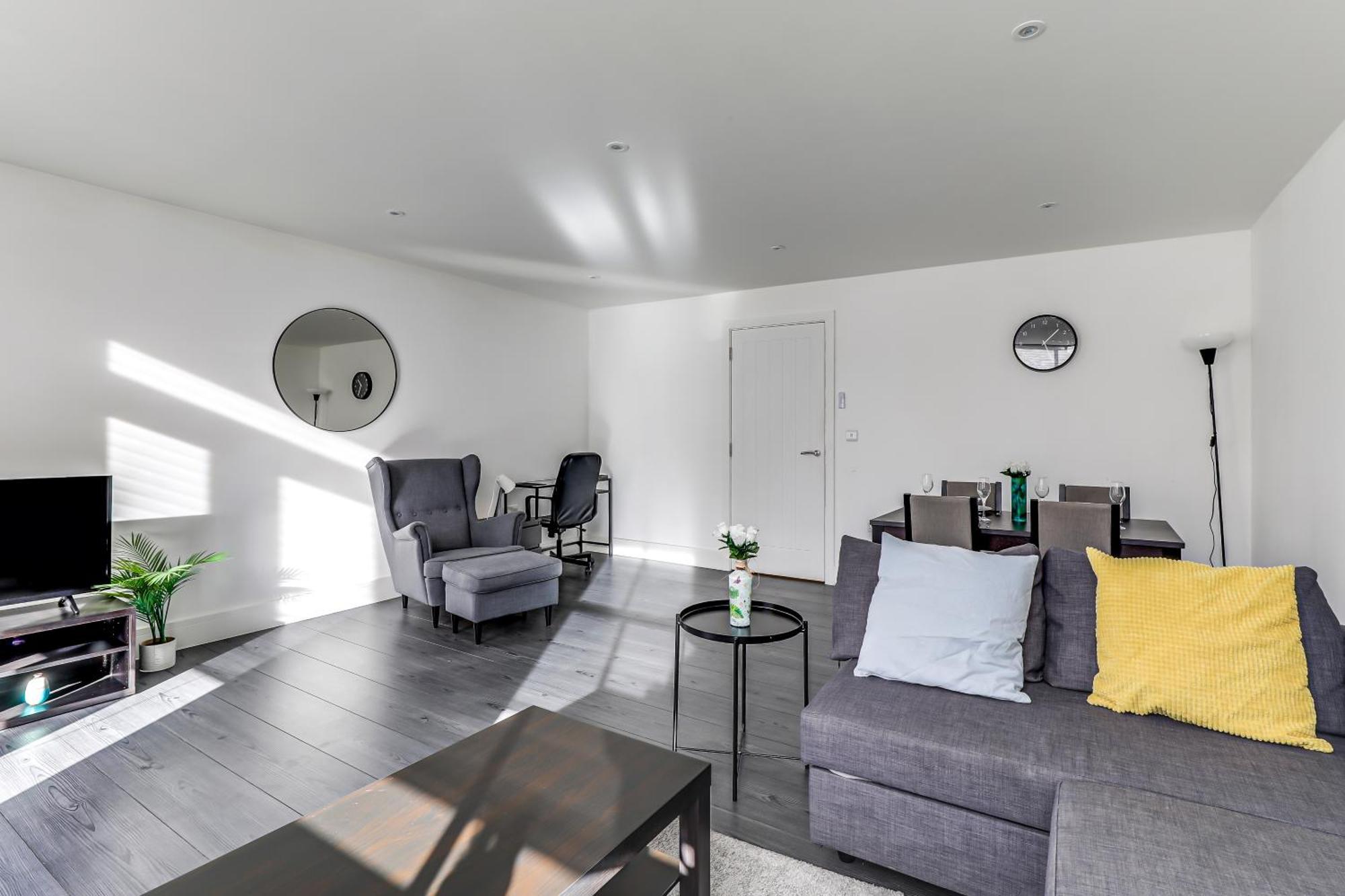 Exceptionally Spacious Central Canterbury Home Bagian luar foto