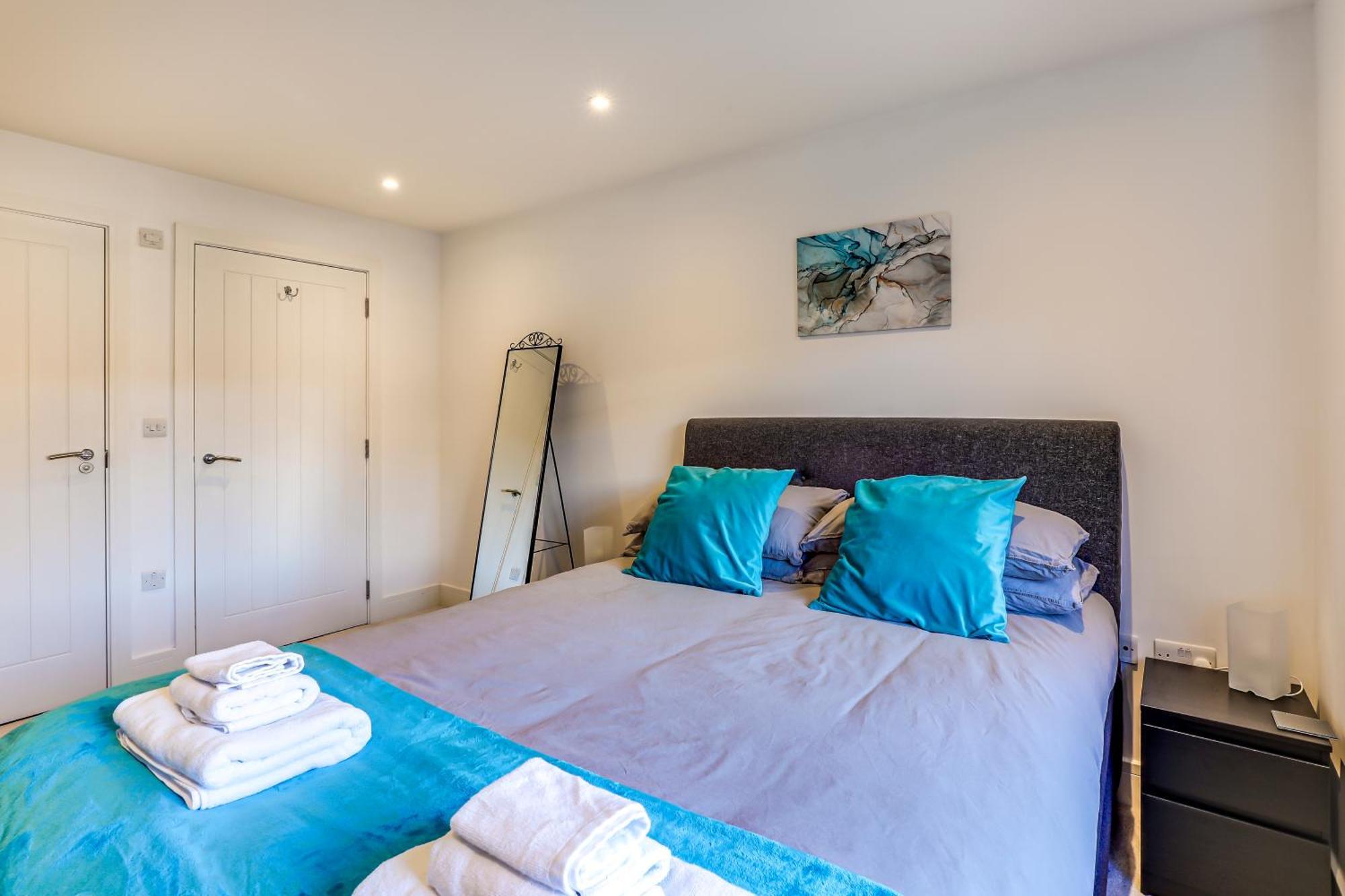 Exceptionally Spacious Central Canterbury Home Bagian luar foto