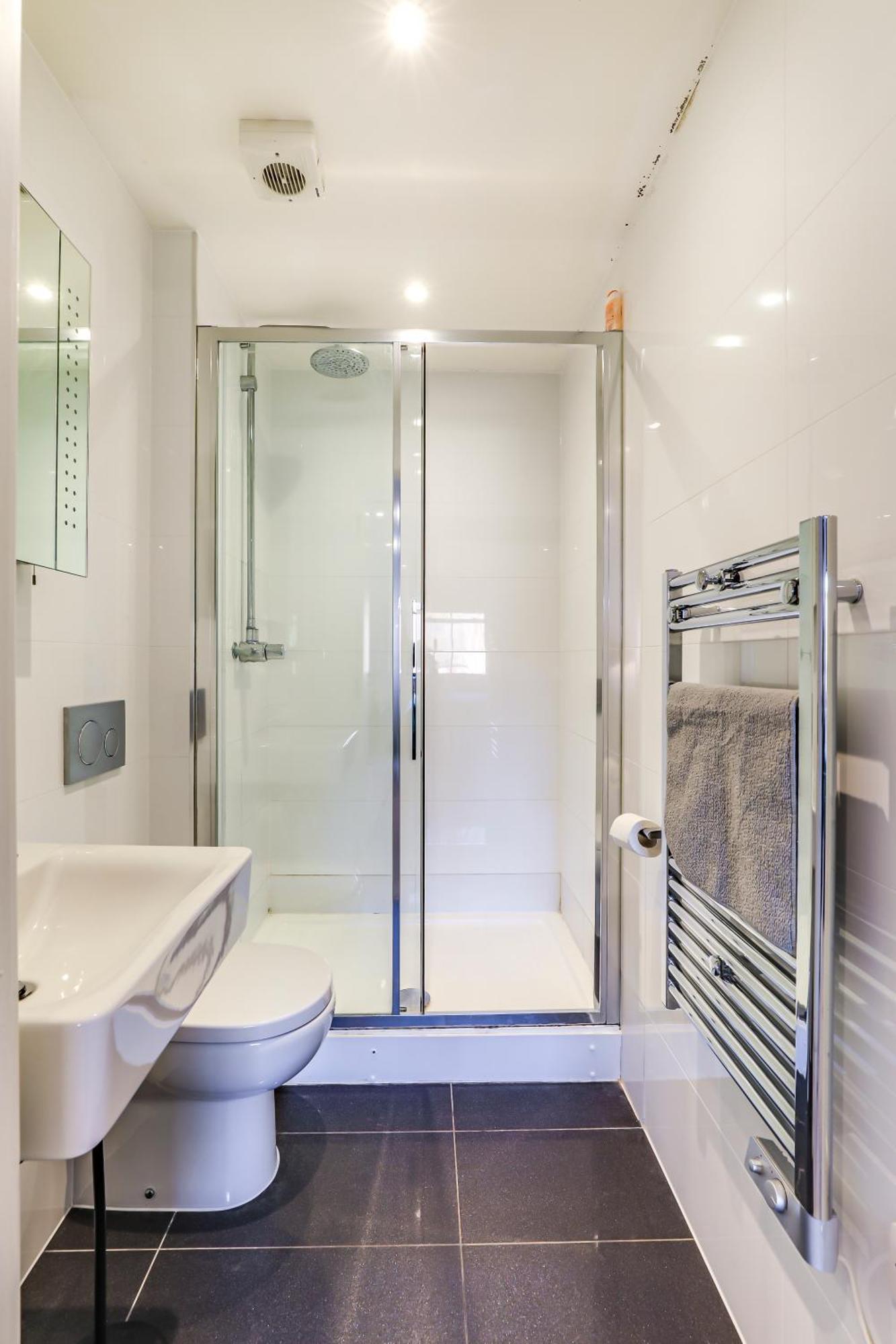 Exceptionally Spacious Central Canterbury Home Bagian luar foto
