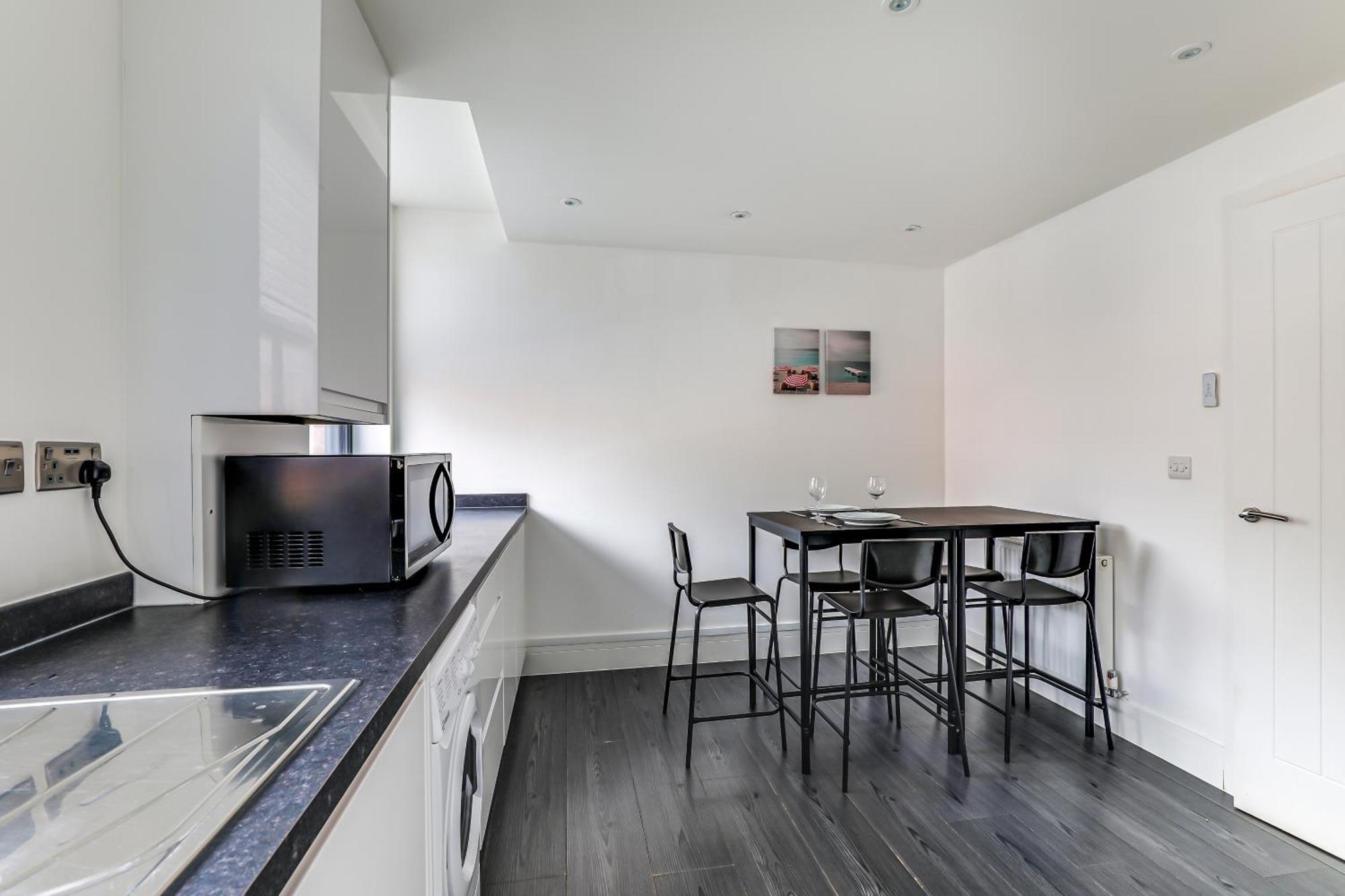 Exceptionally Spacious Central Canterbury Home Bagian luar foto